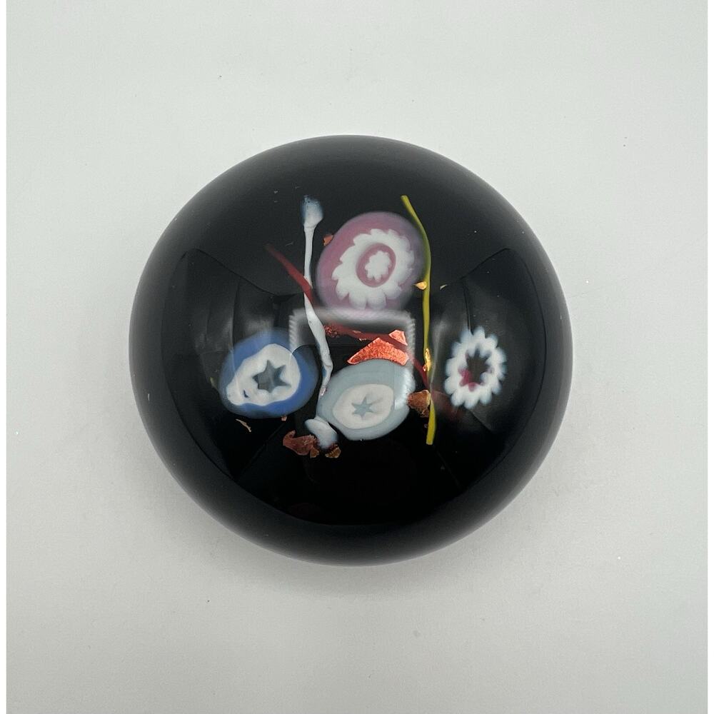 Caithness Art Glass Noughts and Crosses Millefiori Paperweight Black Scotland